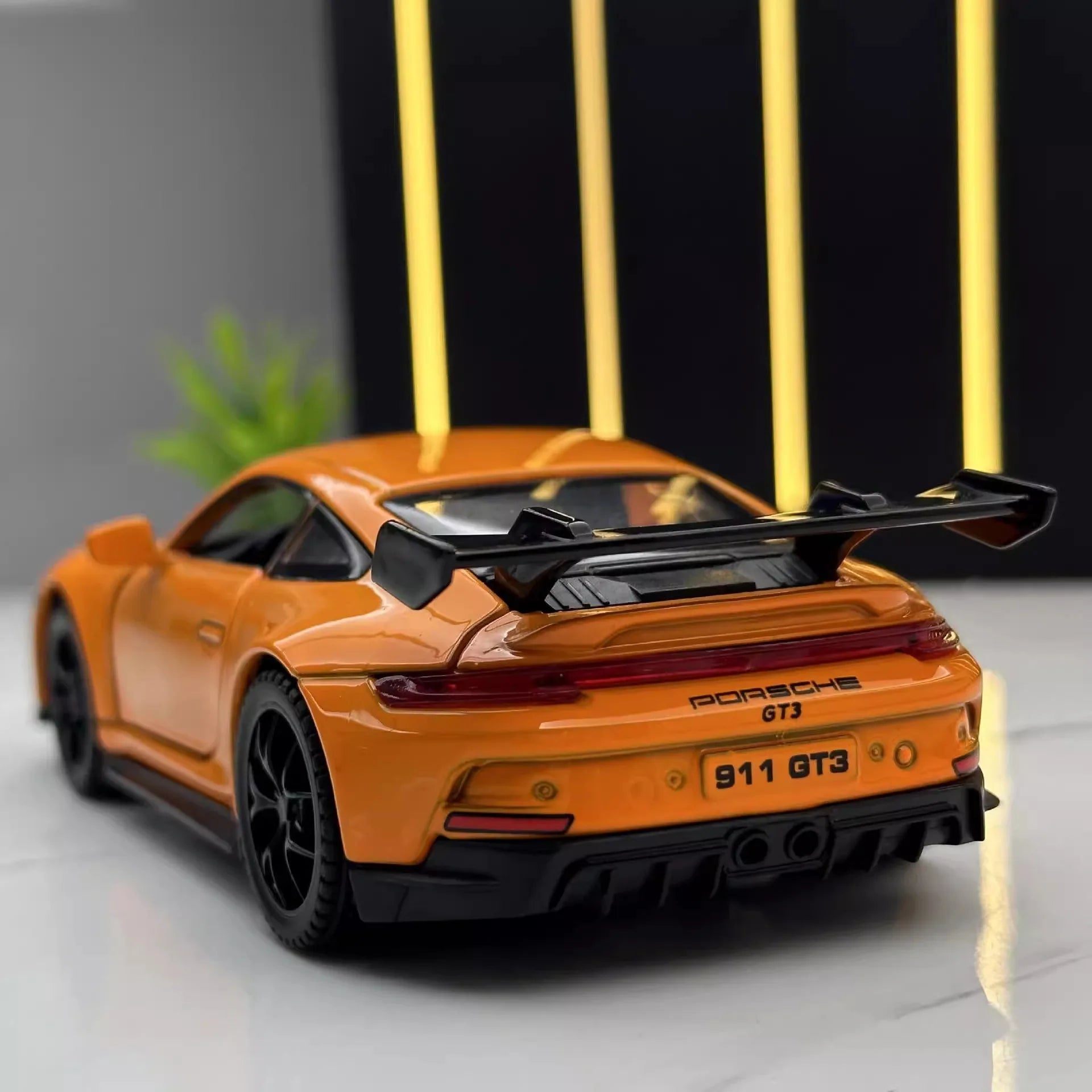 Porsche 911 GT3 | 1:32 Scale